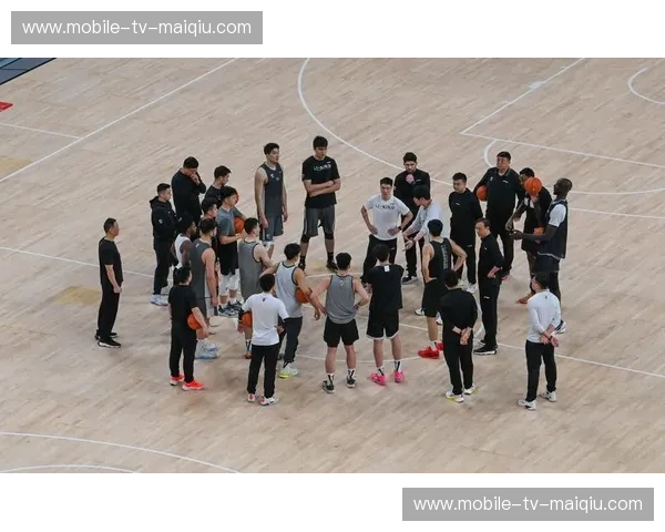 钢铁意志，飞跃天山：北京首钢与新疆广汇的篮球史诗